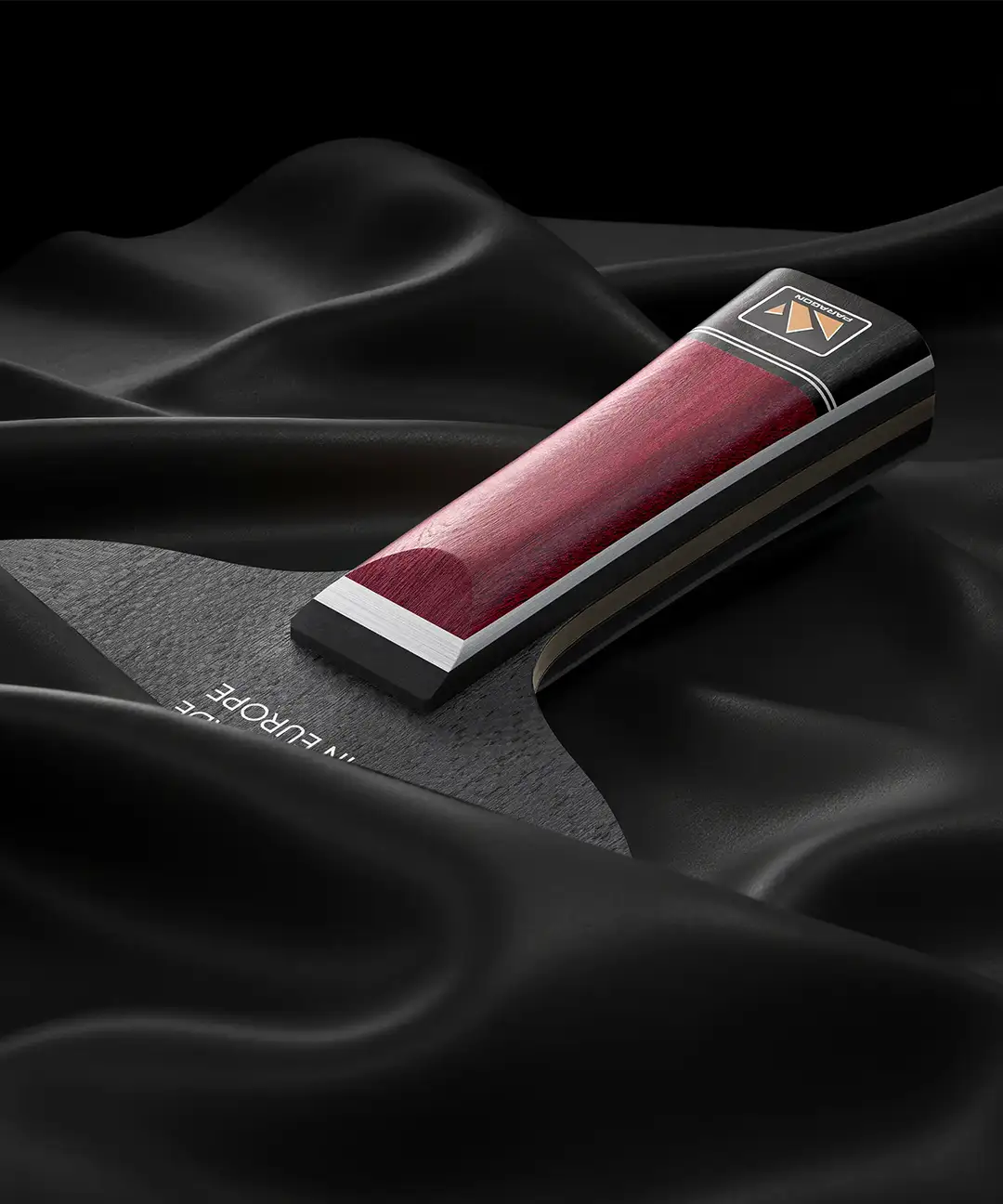 MOMENTUS - PARAGON 手工制作的奢华乒乓球拍